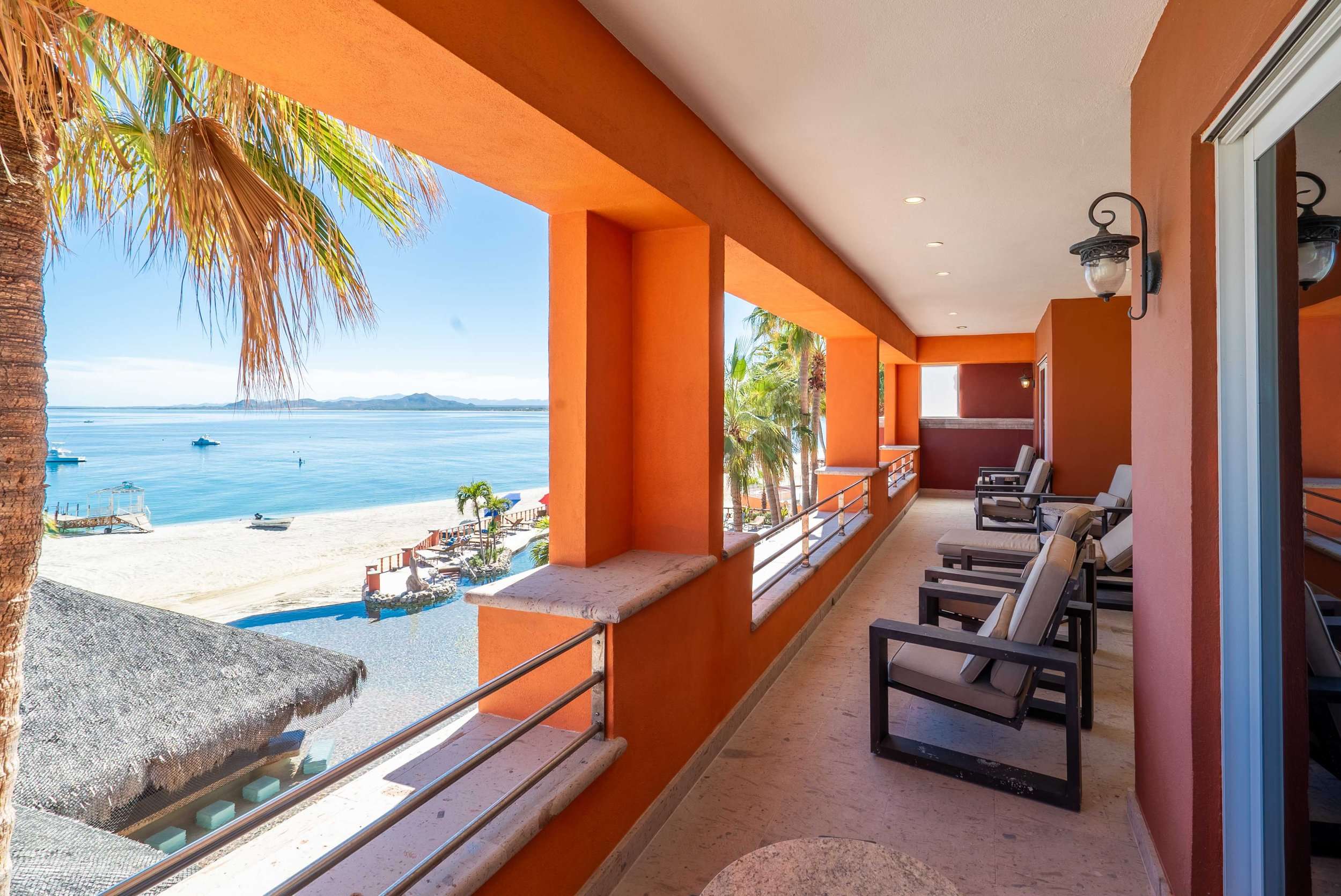 Van+Wormer+Resorts+Hotel+Palma+de+Cortez+Rooms+3BR+Suite-20 3 Bedroom Luxury Suite